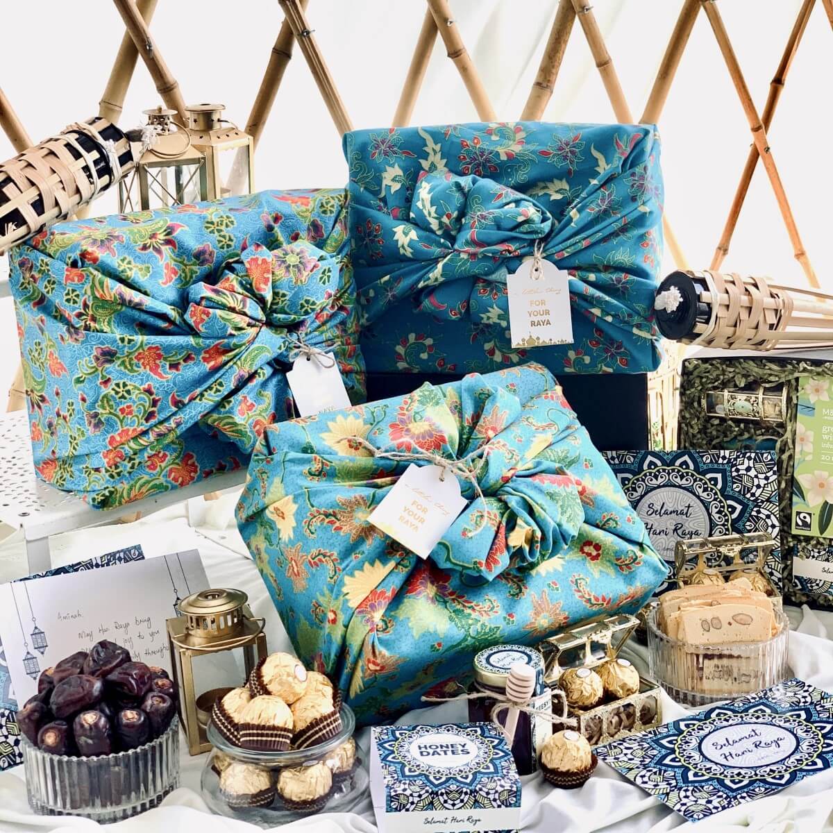 Warisan' Batik Inspired Raya Gift Box