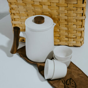 BesTea Tea Lover Gift Set - Porcelain Tea Set with Cup