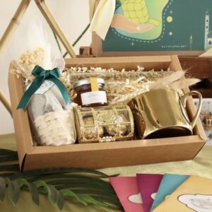Riang Raya 2024 Gift Box Close-up by A Little Thing for your Memorable Eid & Lebaran